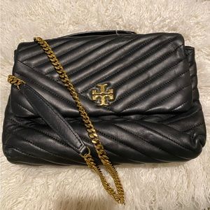 Tory Burch Kira Chevron in Black